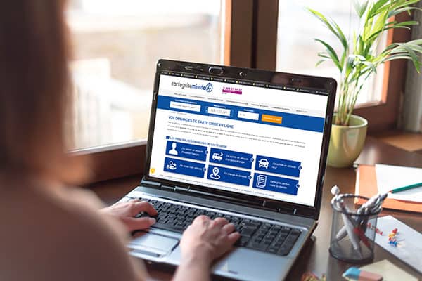 Démarches pour une demande de carte grise en ligne avec cartegriseminute.fr